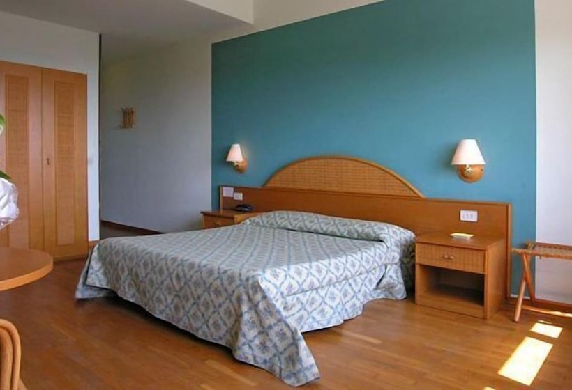 חדר סטנדרט, Cavalieri