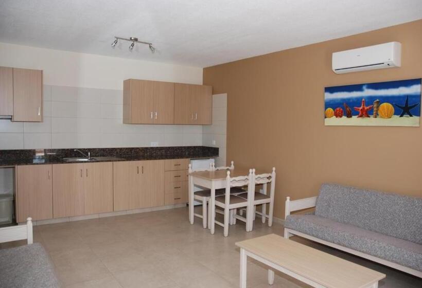 Апартаменты 1 Спальня, Christabelle Hotel Apartments