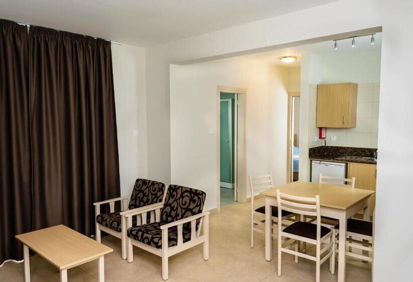 Апартаменты 1 Спальня, Christabelle Hotel Apartments