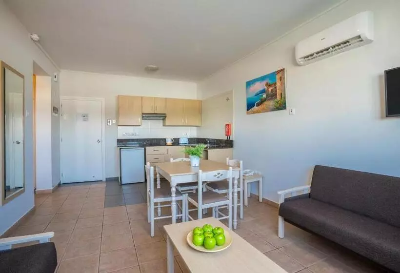 1ベッドルームのデラックスアパートメント, Christabelle Hotel Apartments
