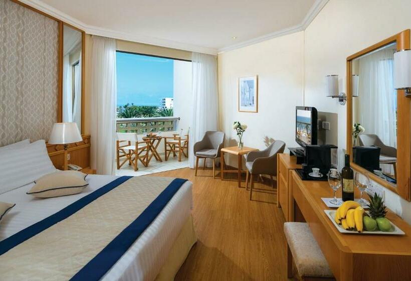 スタンダードコネクティングルーム, Constantinou Bros Athena Beach Hotel