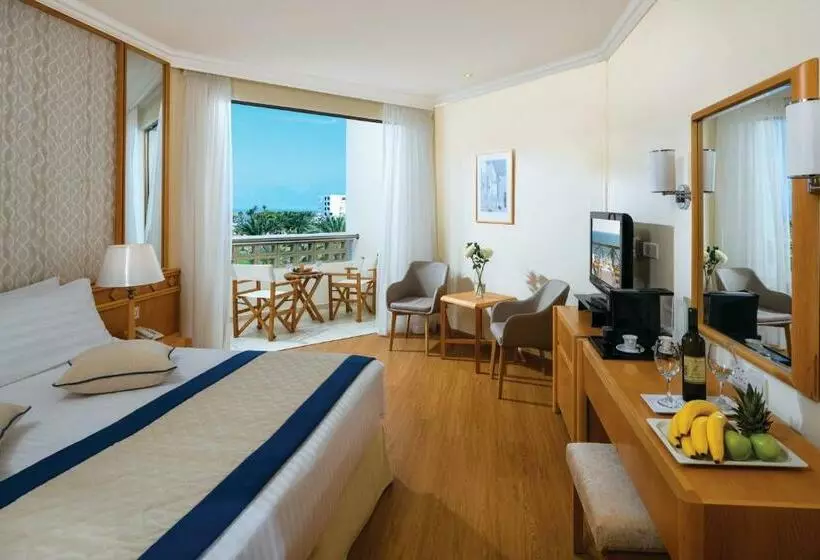 اتاق استاندارد تودرتو, Constantinou Bros Athena Beach Hotel