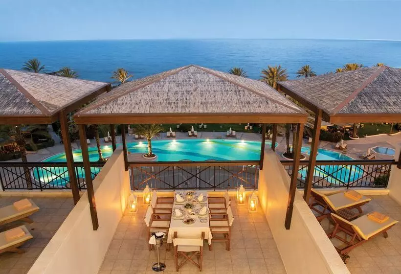 سوئیت اجرایی با چشم‌انداز دریا, Constantinou Bros Athena Beach Hotel