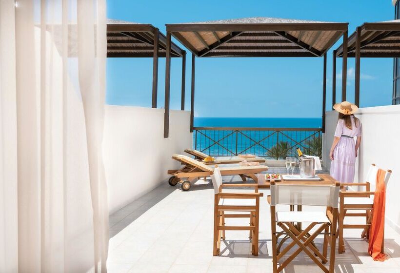 海の見えるエクゼクティブスイート, Constantinou Bros Athena Beach Hotel