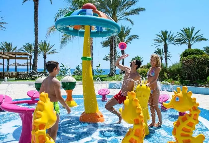 اتاق خانوادگی, Constantinou Bros Athena Beach Hotel