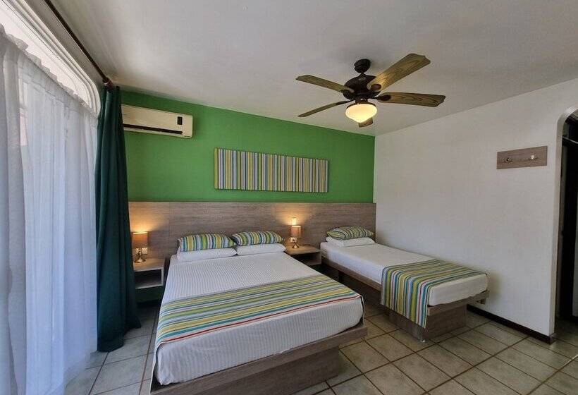 غرفة قياسية رباعية, Giada