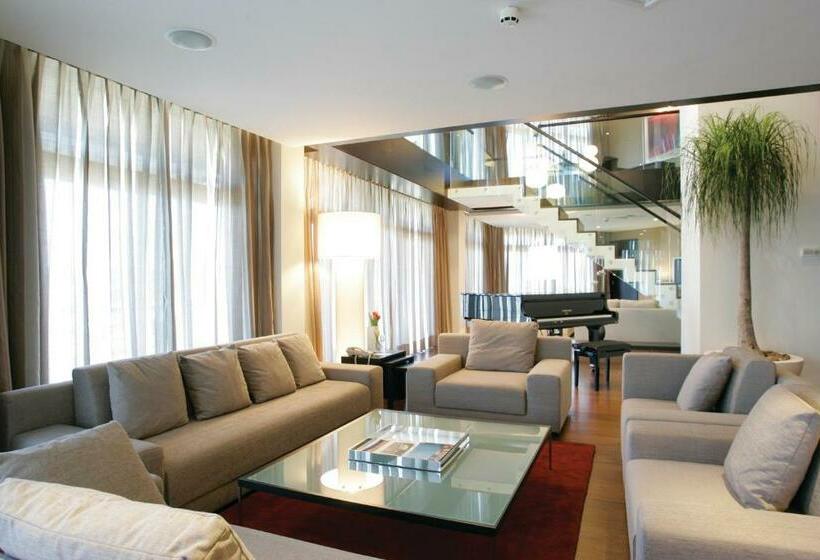 سوئیت پنت هاوس, Montebelo Viseu Congress Hotel & Spa