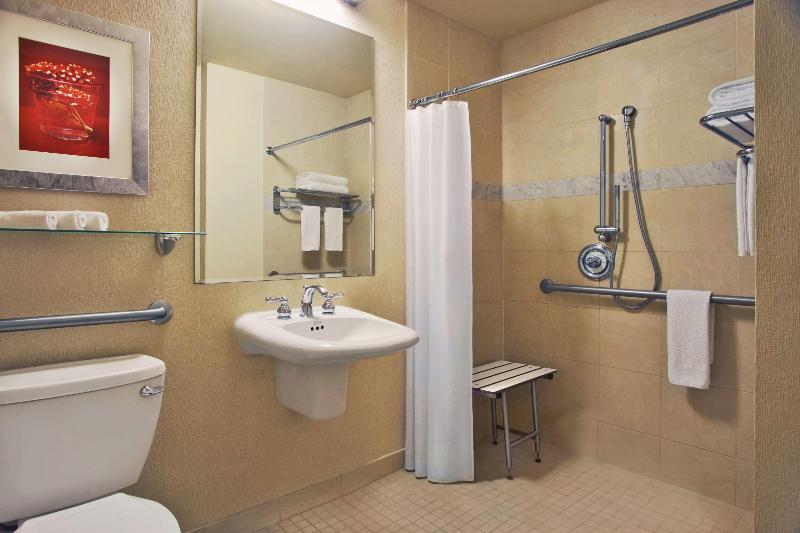 غرفة ديلوكس ثلاثية, Santi Resort & Spa