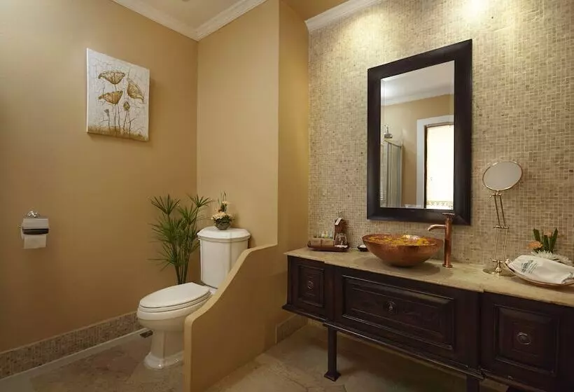 ロイヤルスイート, Santi Resort & Spa