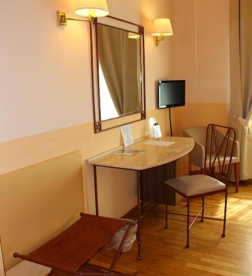 חדר סופריור, Semifonte