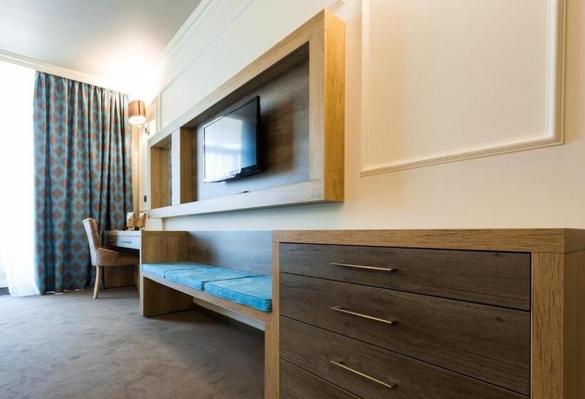 Номер Стандарт с Балконом, Tiara Beach All Inclusive