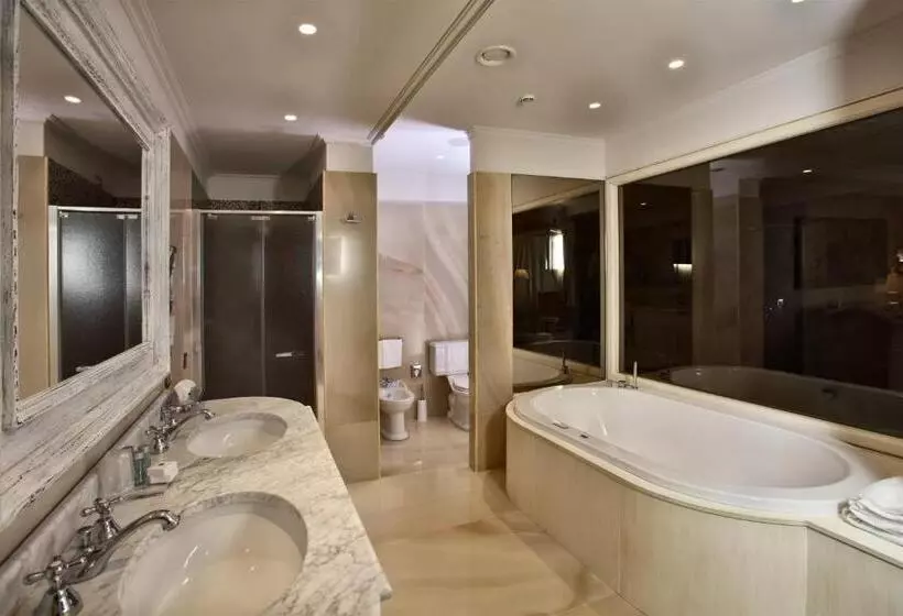 スーペリアースイート, Villa Angela