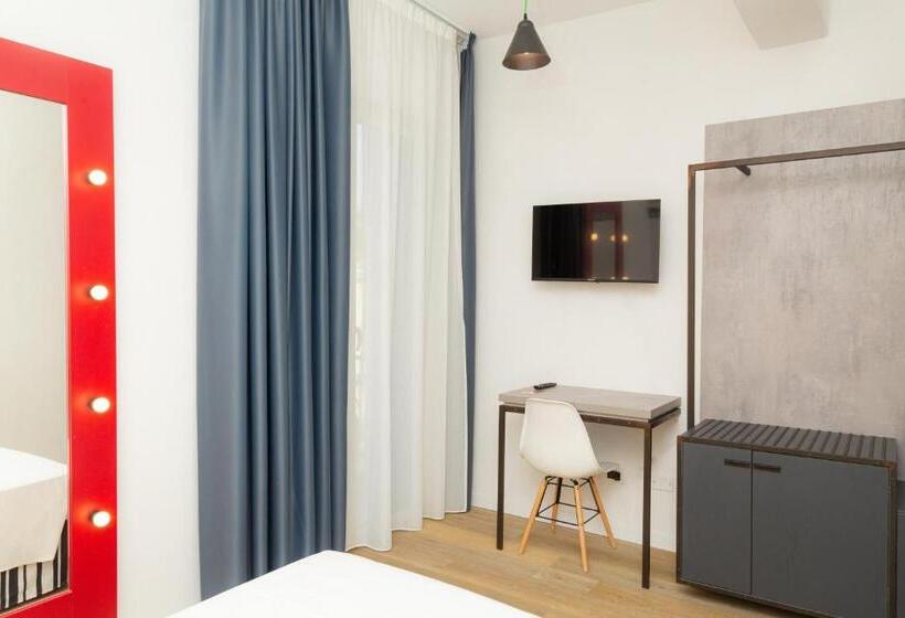 غرفة قياسية فردية, Wave