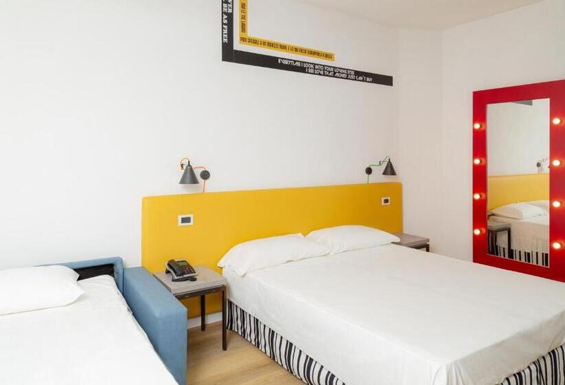 غرفة قياسية ثلاثية, Wave