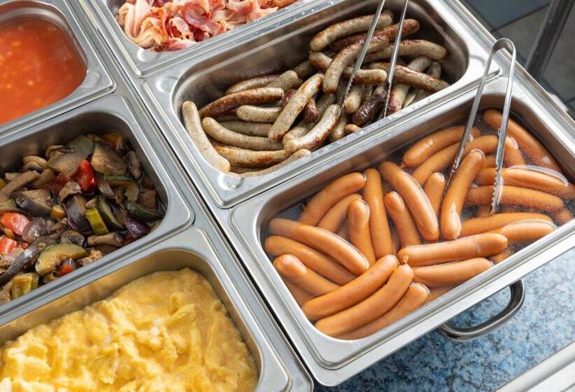 اتاق استاندارد, William