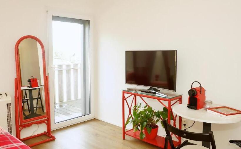 Номер Стандарт Вид на Горы, Cave Du Treyblanc