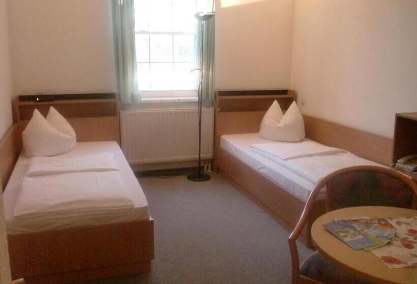 스탠다드 룸, & Restaurant Zum Firstenstein