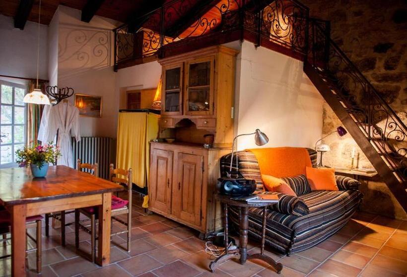 家庭房带园景, Chambres D Hôtes Et Gîtes Le Mas Bleu & Spa Resort