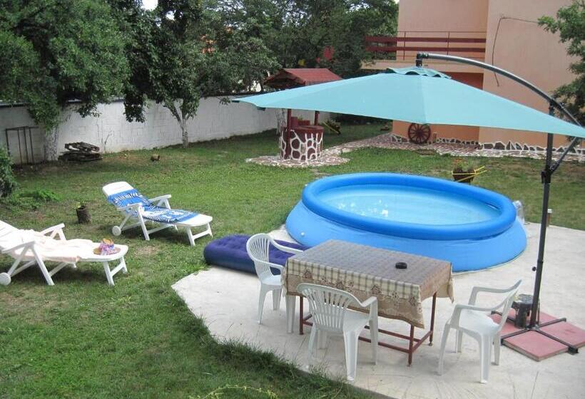 غرفة ديلوكس, Hadjibulevata Guest House