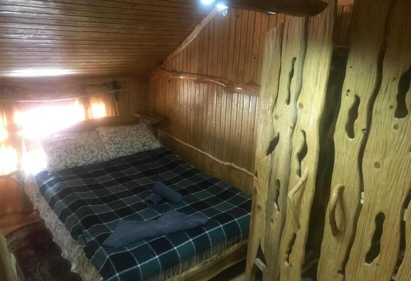 Family Suite, Sadyba Pidkova