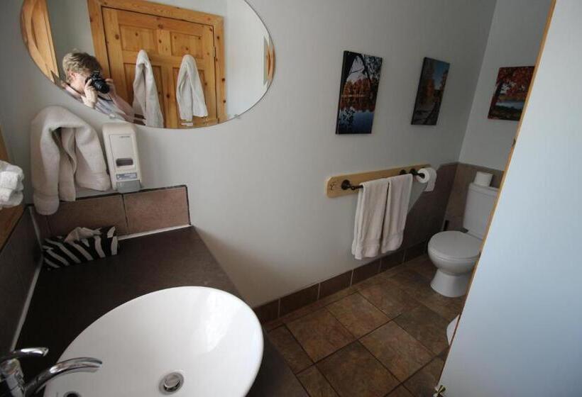 غرفة قياسية سرير كينج, York Creek Bed & Breakfast