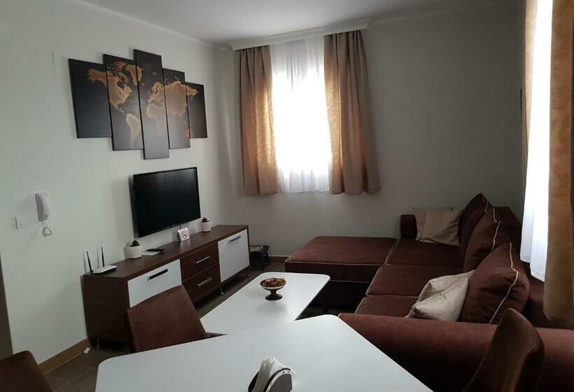 سوییت, Sunset Zlatibor Hills