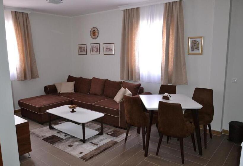 سوییت, Sunset Zlatibor Hills