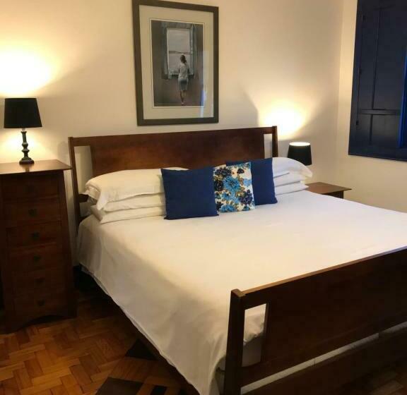 سوییت سوپریور, Casa Dos Meninos B&b