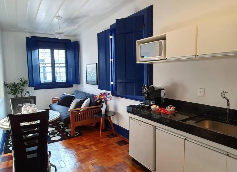 سوییت سوپریور, Casa Dos Meninos B&b