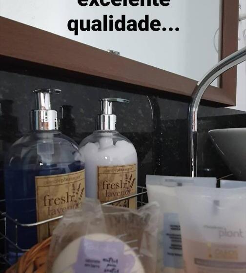 سوییت, Casa Dos Meninos B&b
