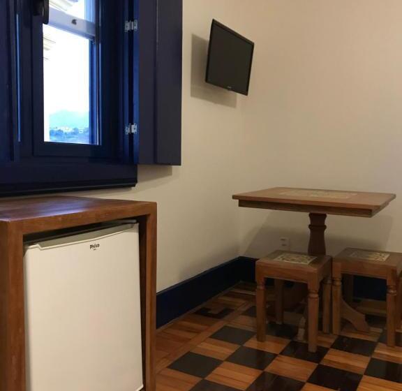 سوییت, Casa Dos Meninos B&b