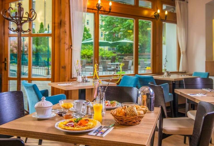 Studio Standard, Corvin Hotel Budapest Residence