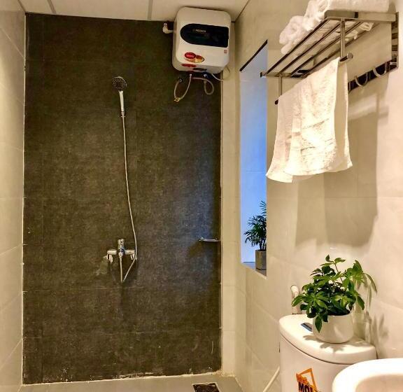 اتاق لوکس, Friendly House Hostel