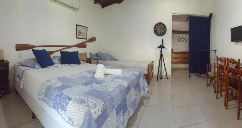 جناح ديلوكس, Alebahli Hospedagem Ilhabela