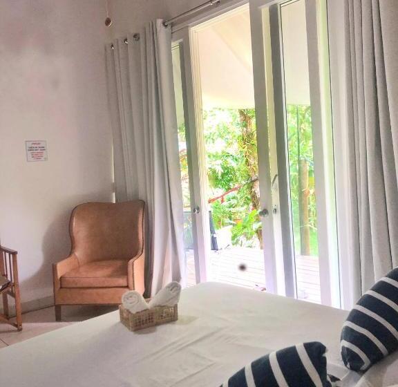 جناح ديلوكس, Alebahli Hospedagem Ilhabela