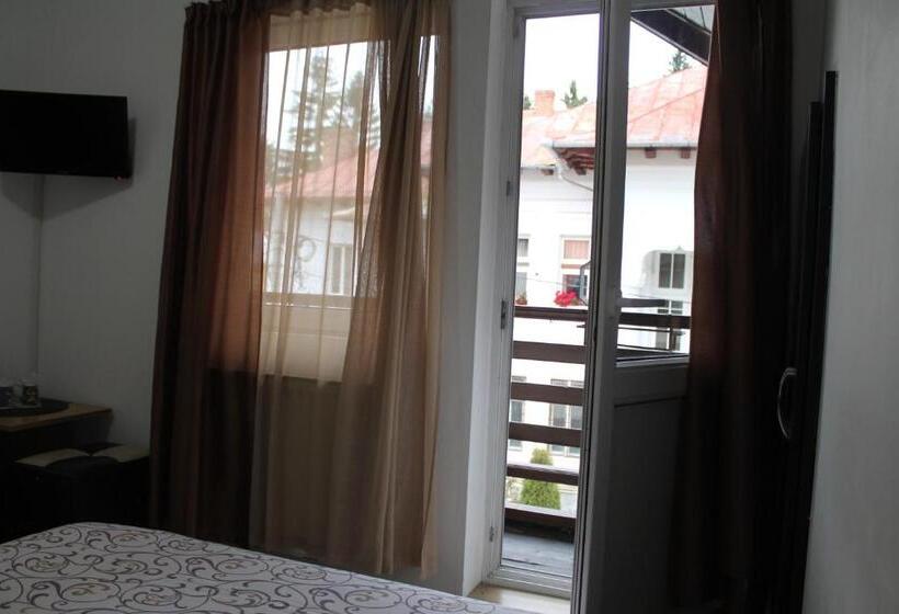 Номер Стандарт с Балконом, Vila Casa Ta