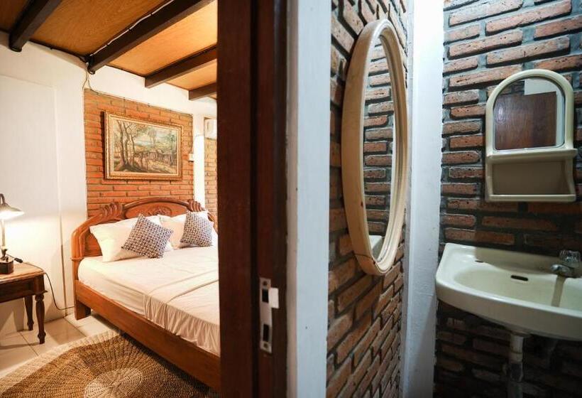 デラックスルーム, Katang Katang Guest House