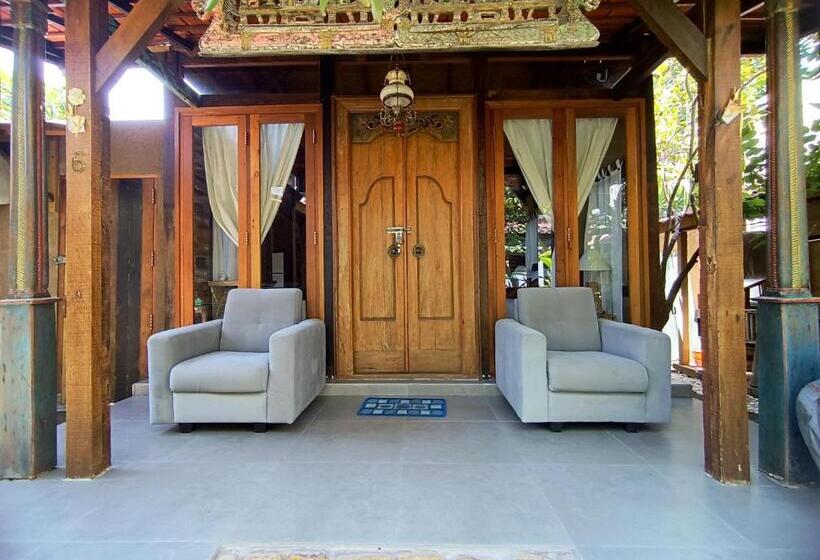 Pokój Deluxe z Balkonem, Katang Katang Guest House