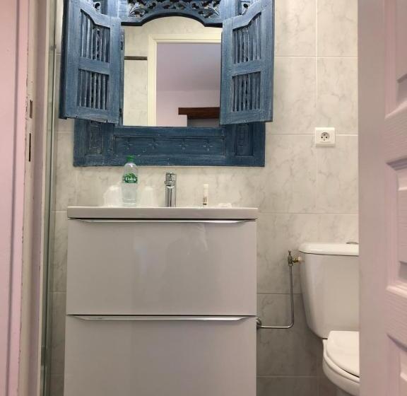 غرفة قياسية, Hôtel Génépi