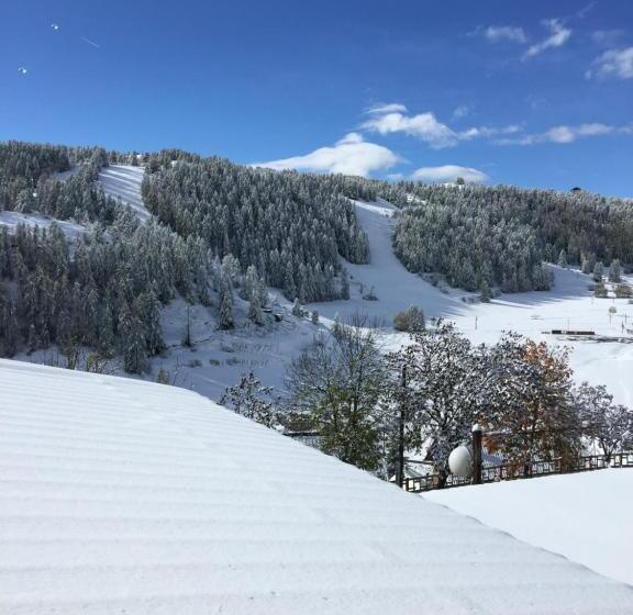 غرفة قياسية, Hôtel Génépi