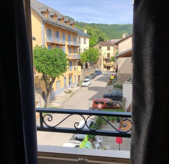 غرفة سوبيريور, Hôtel Génépi