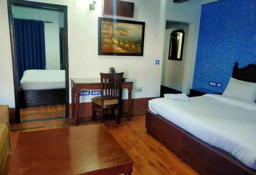 带大床的标准间, Manu Maharani Regency