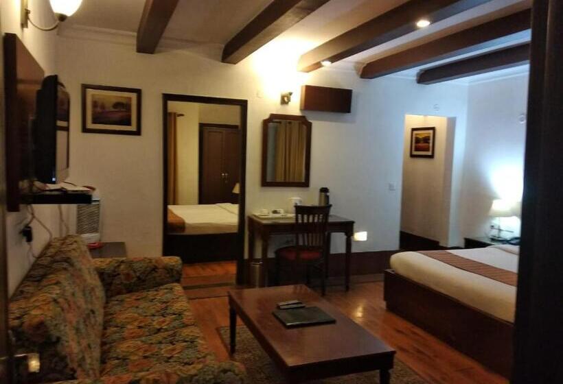 带大床的标准间, Manu Maharani Regency