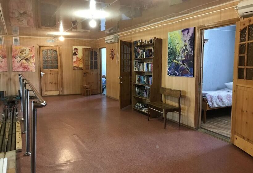 اتاق اکونومی, Portal Beluha