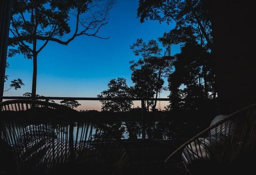 اتاق راحتی, Enai