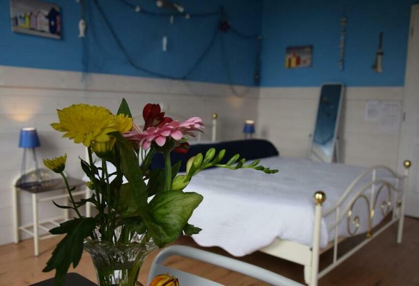 패밀리 룸, La Coudriere