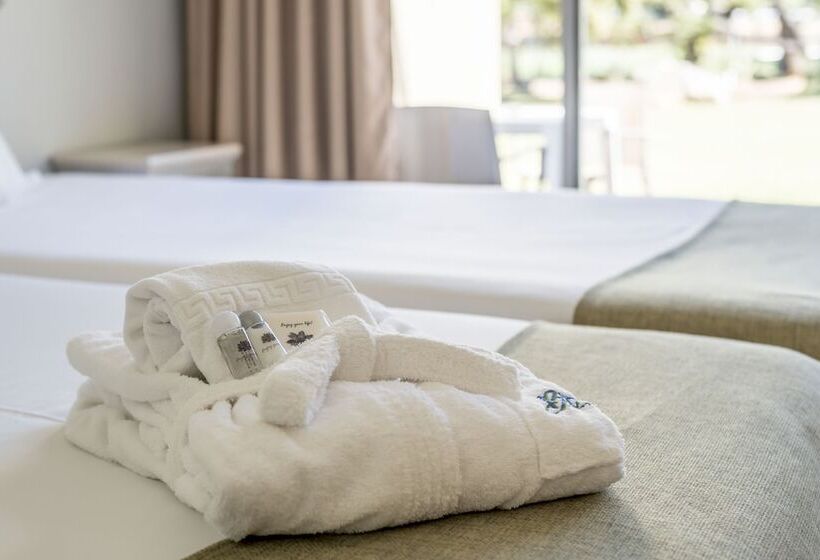 スーペリアー１ベッドルームビラ, Browns Sports Resort