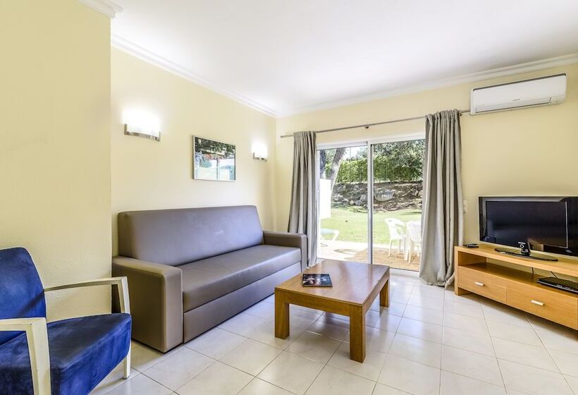 ツーベッドルーム　ヴィラ, Browns Sports Resort