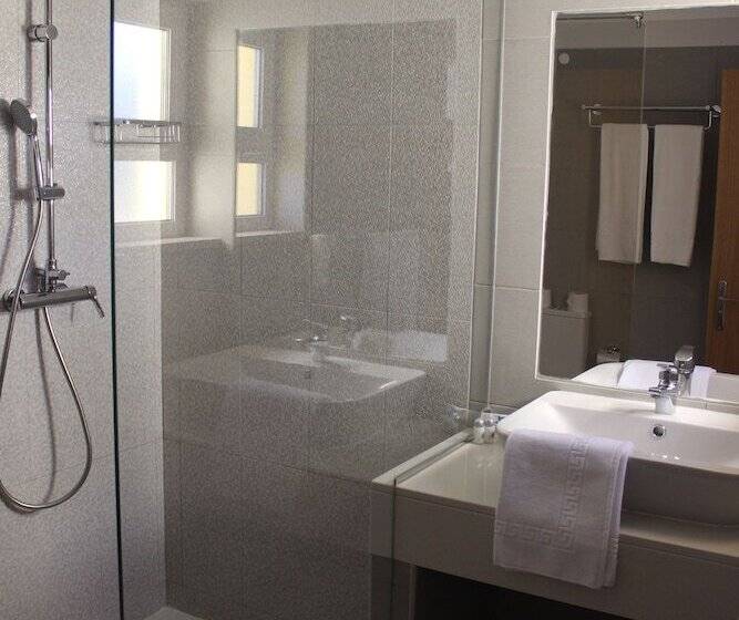 ２ベッドルームのスーペリアビラ, Browns Sports Resort