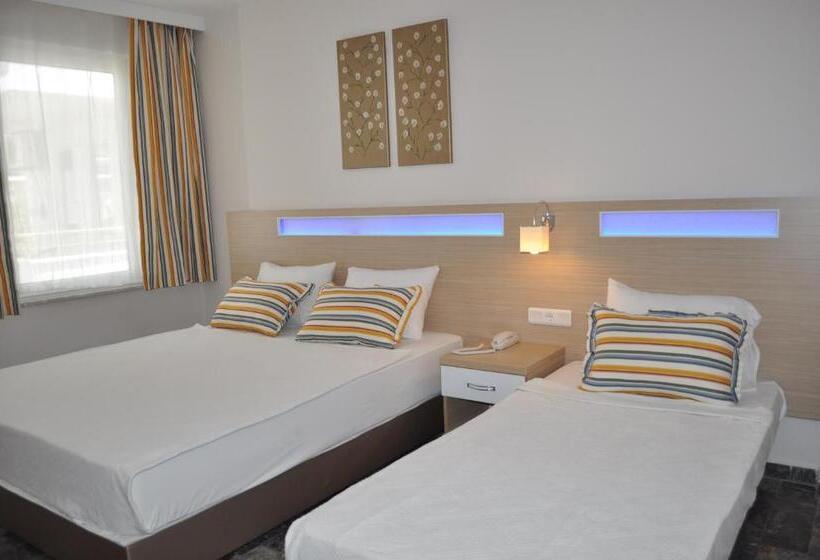 스탠다드 트리플 룸, Bora Bora Butik